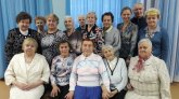 Ирина Чиркова поздравила клуб ветеранов с Новым годом и Рождеством на их первой в этом году встрече